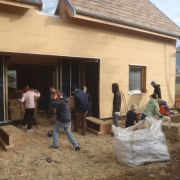 Chantier collectif de pose des bottes